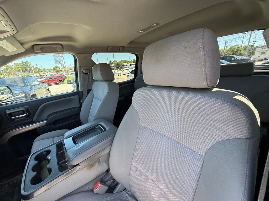 Used 2016 Gray Chevrolet LT image 14