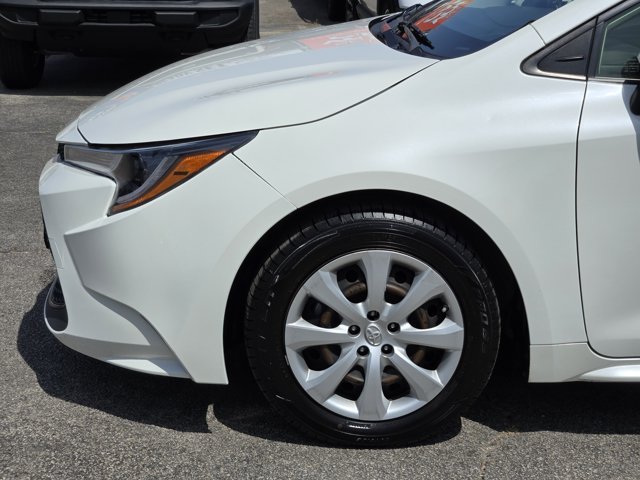 Used 2020 Blizzard Pearl Toyota  image 9