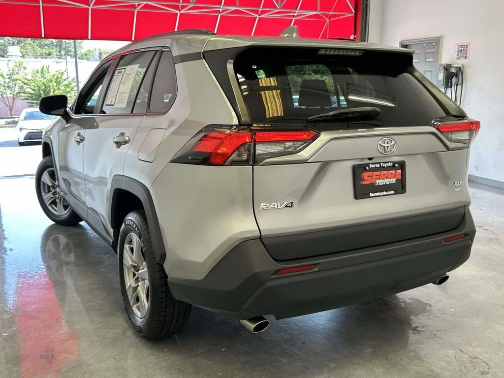 Used 2025 Silver Toyota XLE image 5
