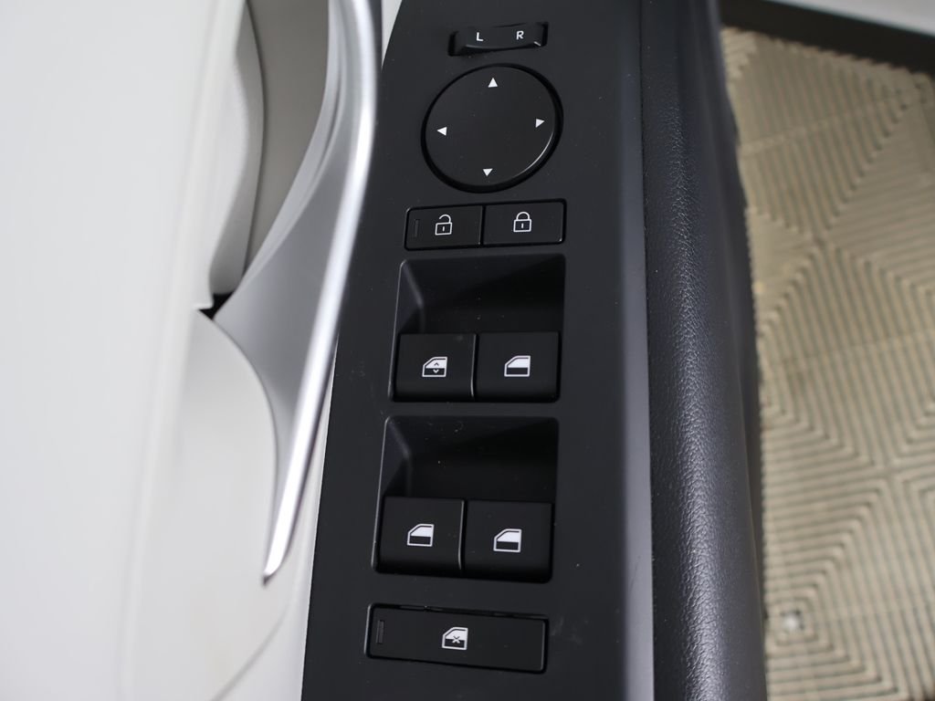 2026 Hyundai Tucson SE - Photo 29