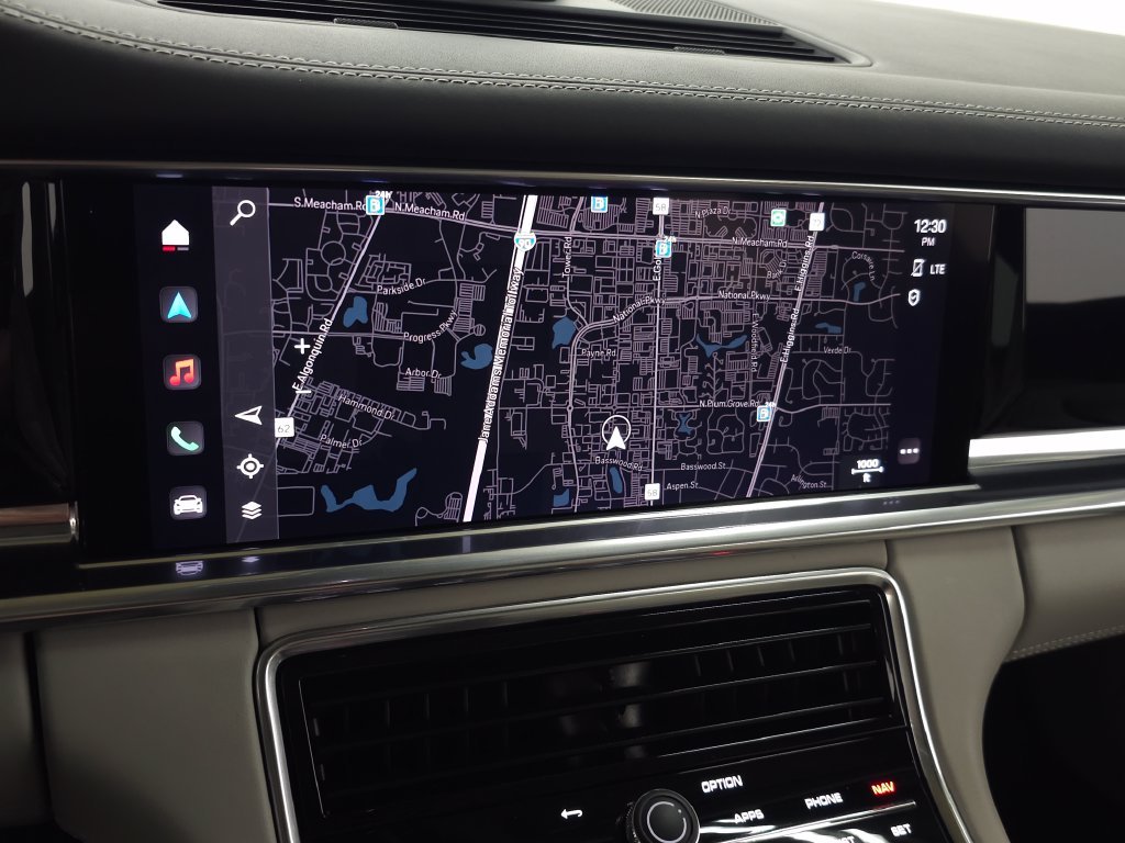 Used 2022  Porsche 4S image 27