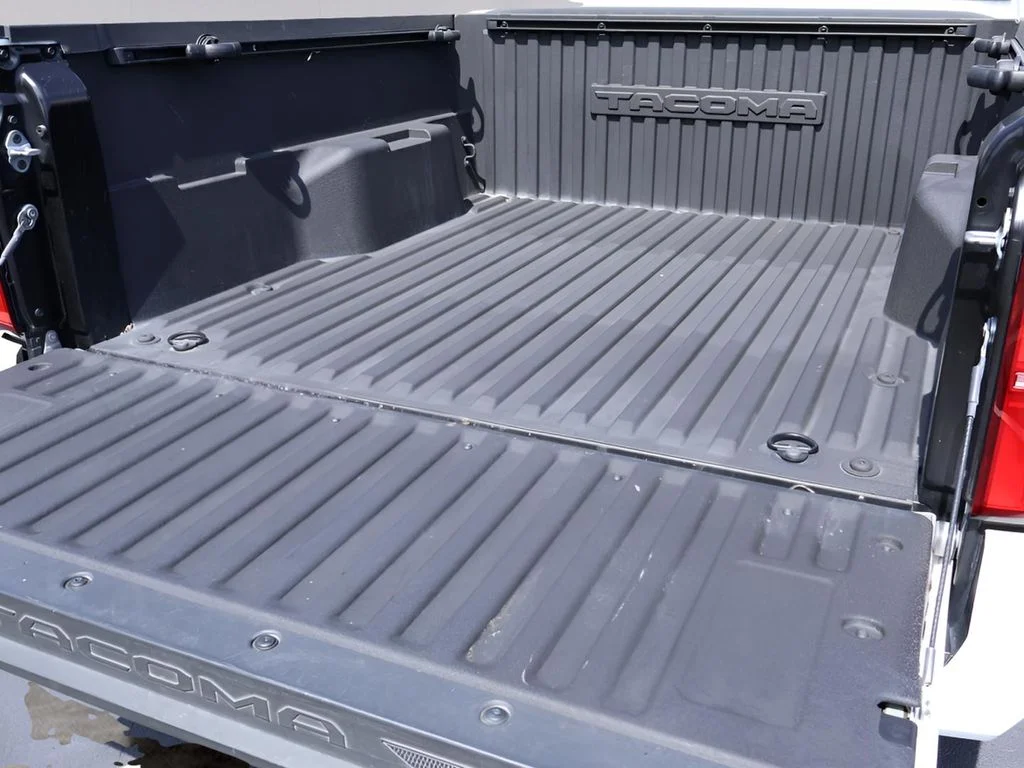 2024 Toyota Tacoma SR5 - Photo 19