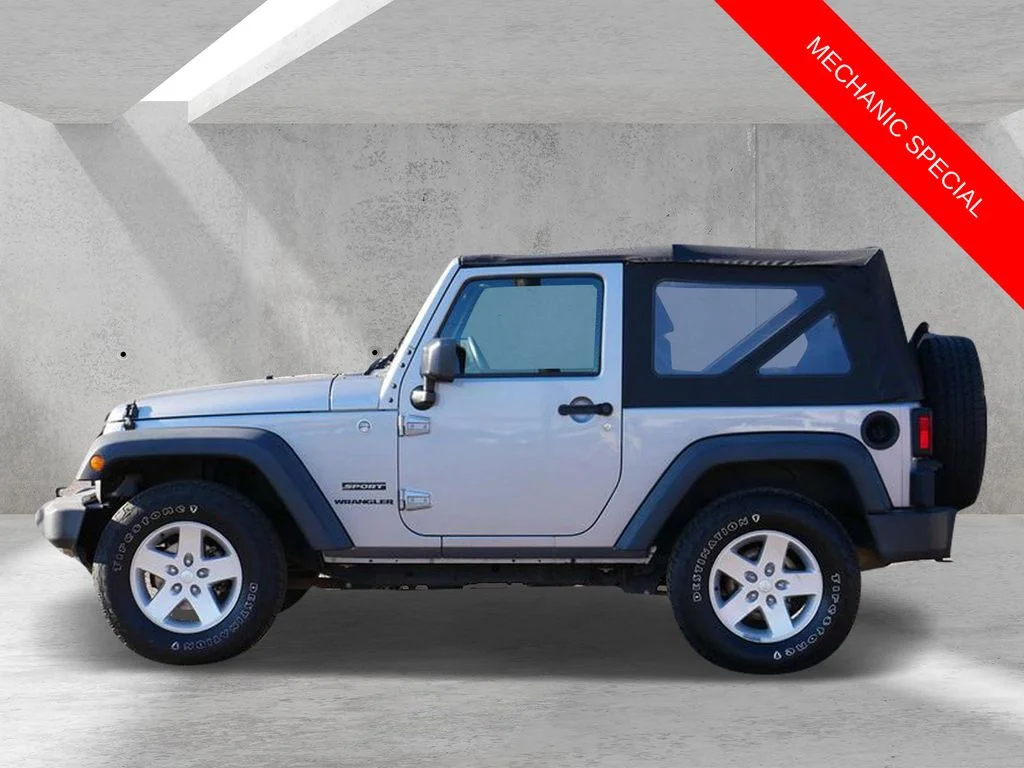 Used 2015 Silver Jeep Sport image 5