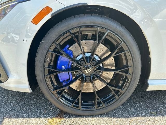 New 2026 Pure White Volkswagen 2.0T image 29
