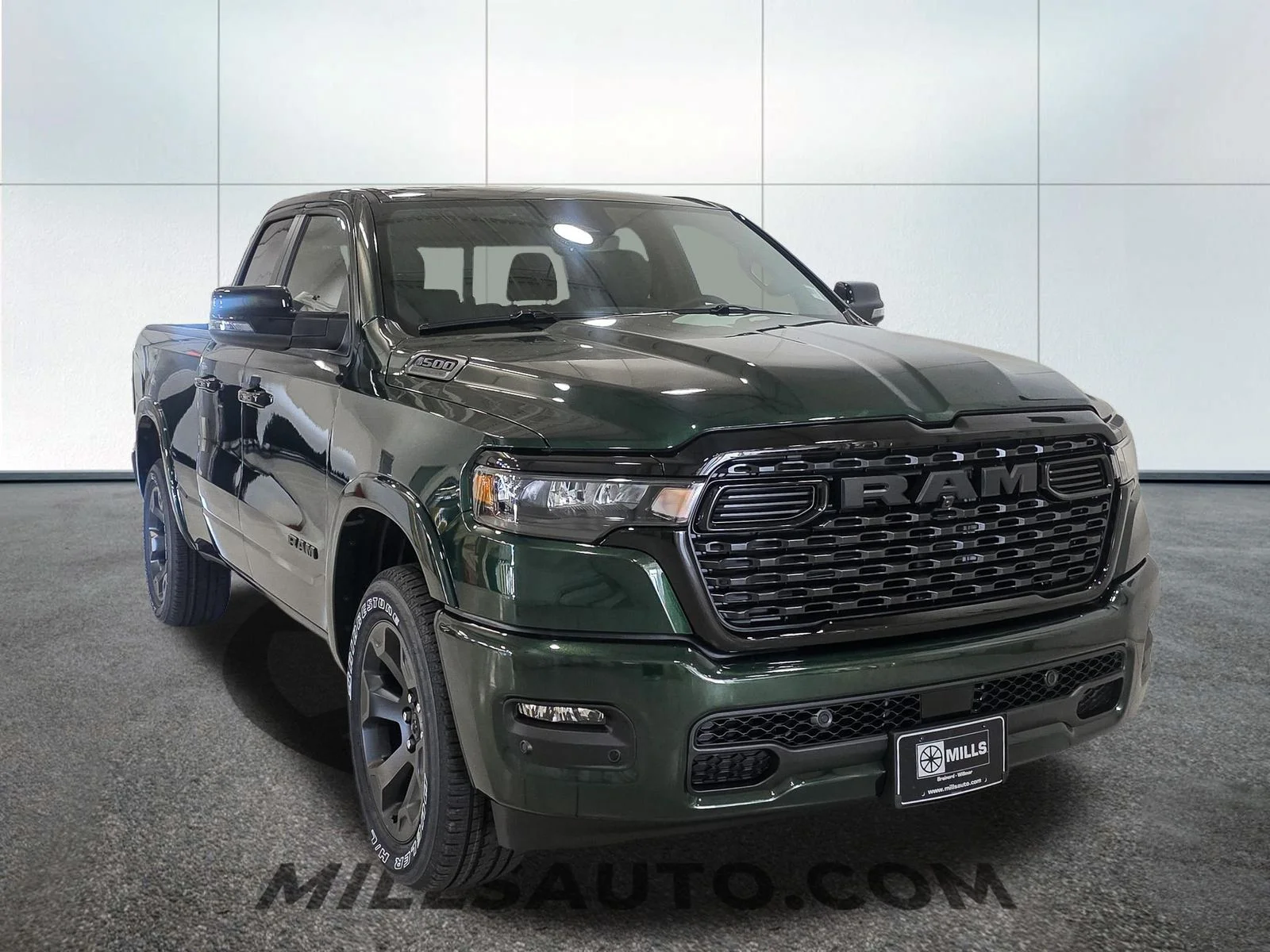 New 2026 Serrano-Green Metallic Exterior Paint RAM Big Horn/Lone Star image 11