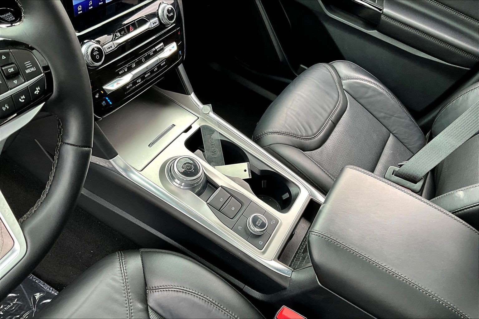 Used 2024 Gray Ford Platinum image 16