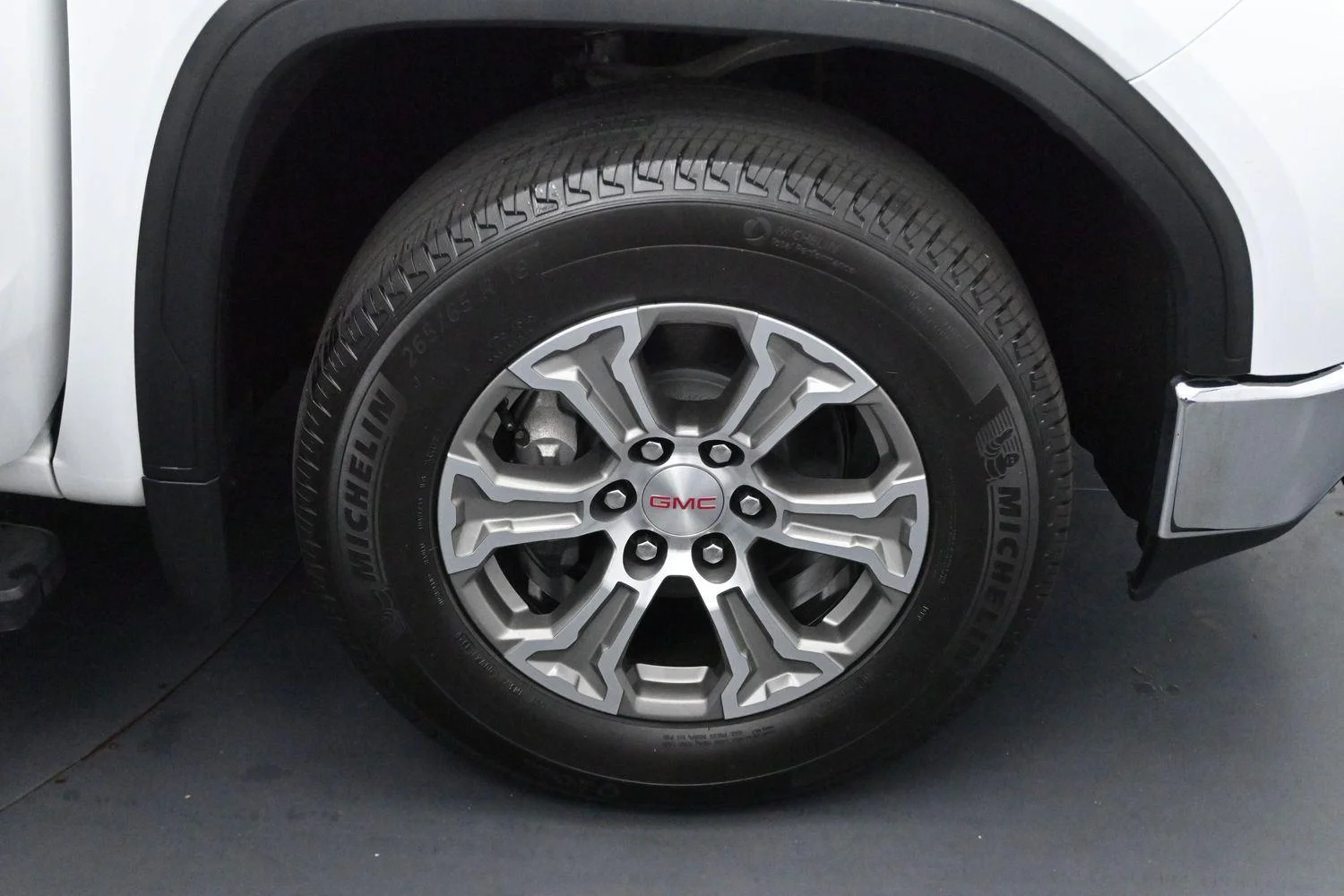 Used 2022 Summit White GMC SLT image 35