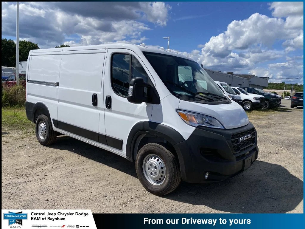 2026 RAM ProMaster Cargo Van Tradesman