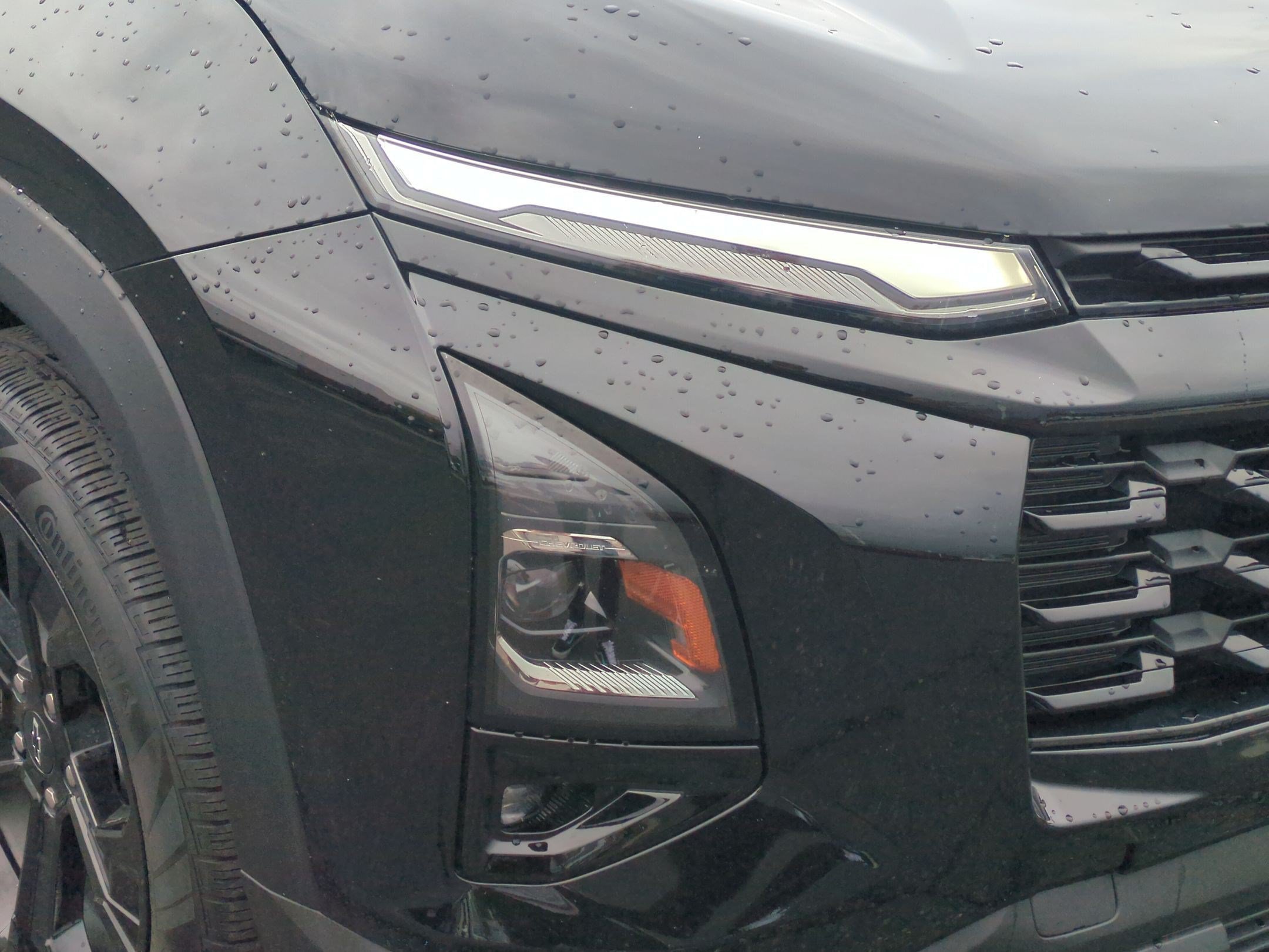 Certified Used 2025 Mosaic Black Metallic Chevrolet LT image 10
