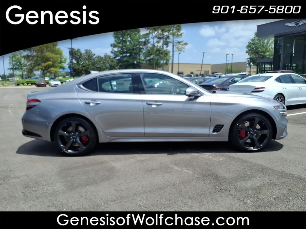 New 2026 Silver Genesis 3.3T Sport Prestige image 6