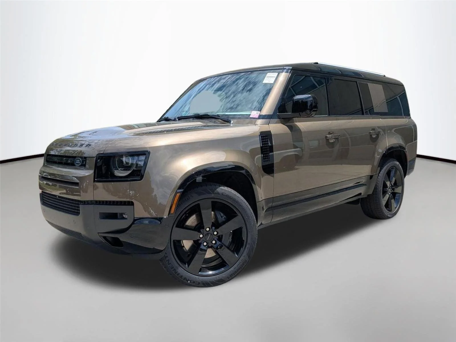 2026 Land Rover Defender 130 X-Dynamic SE P400's photo