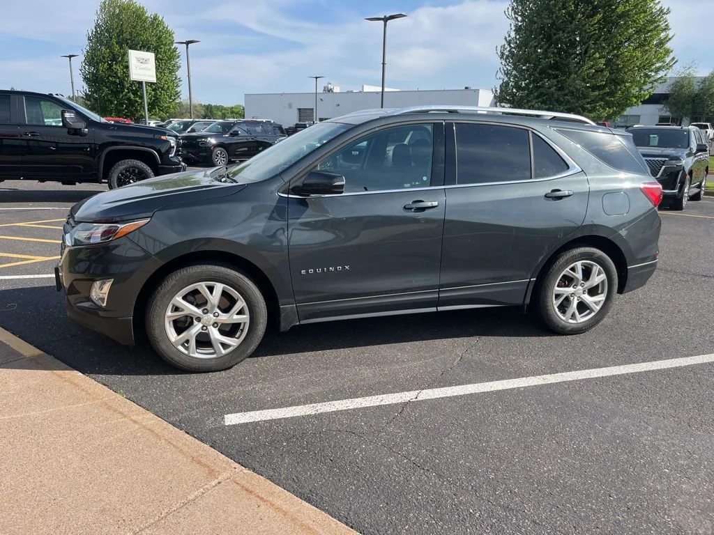 2018 Chevrolet Equinox AWD LT 2.0T's photo