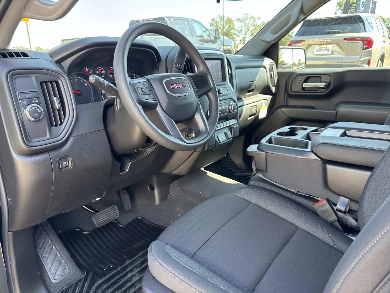 2026 GMC Sierra 1500 Pro - Photo 10
