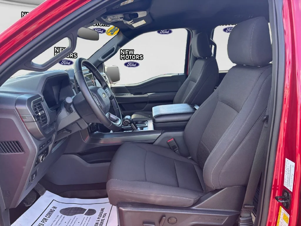 Used 2024 Red Metallic Ford XLT image 10
