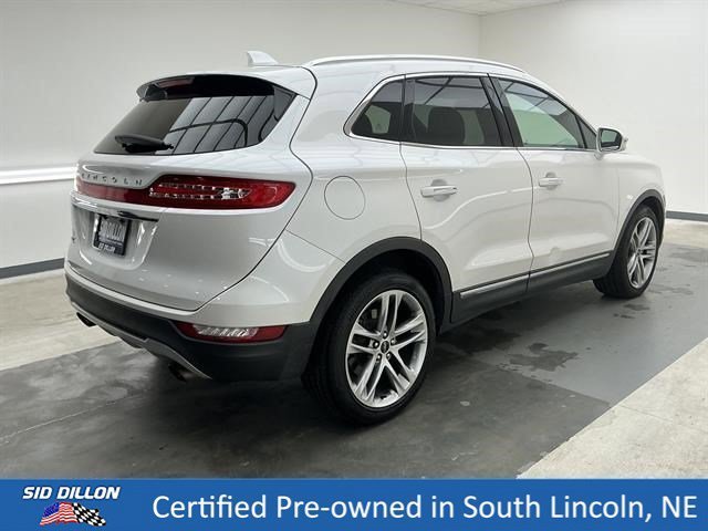 Certified Used 2019 White Platinum Metallic Tri-Coat Lincoln Reserve image 4