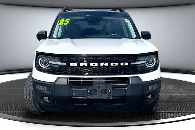 Used 2025 Ford Bronco Sport Outer Banks with VIN 3FMCR9CN0SRE56965 for sale in Kansas City