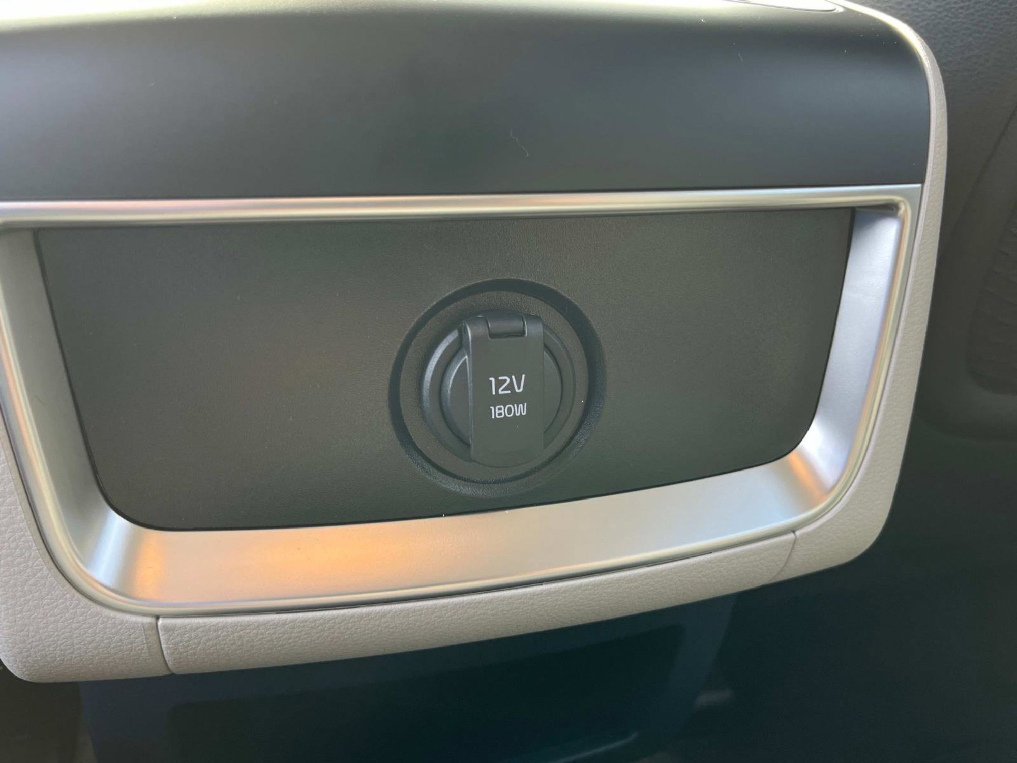 2026 Kia Carnival EX - Photo 16