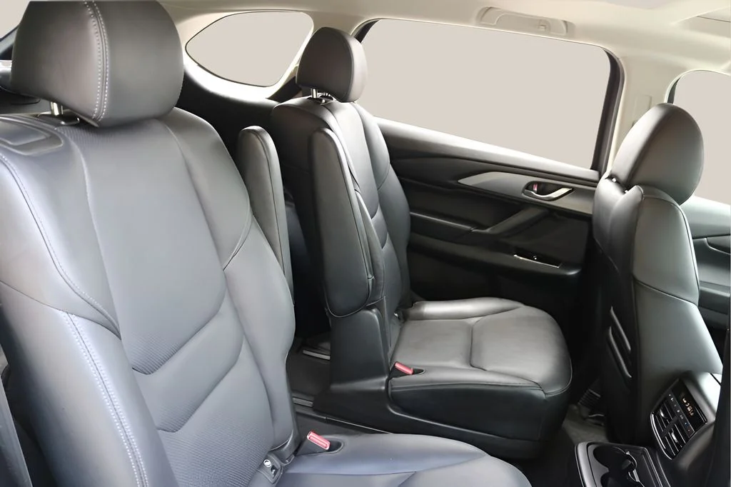 Used 2023 White Mazda Touring image 18