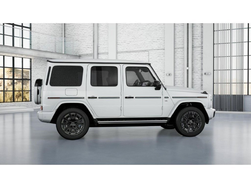 New 2025 MANUFAKTUR Moonlight White Magno Mercedes-Benz G 580 image 59