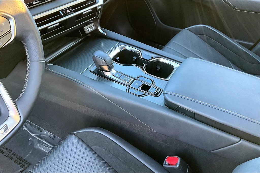 Used 2023 Ultra White Lexus 500h F SPORT Performance image 16