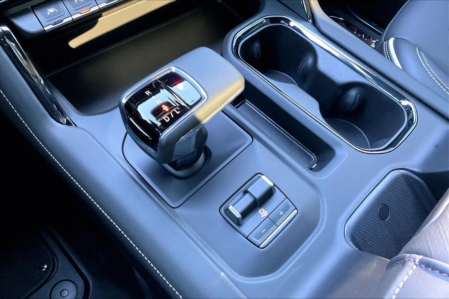 Used 2026 Onyx Black GMC AT4X image 36