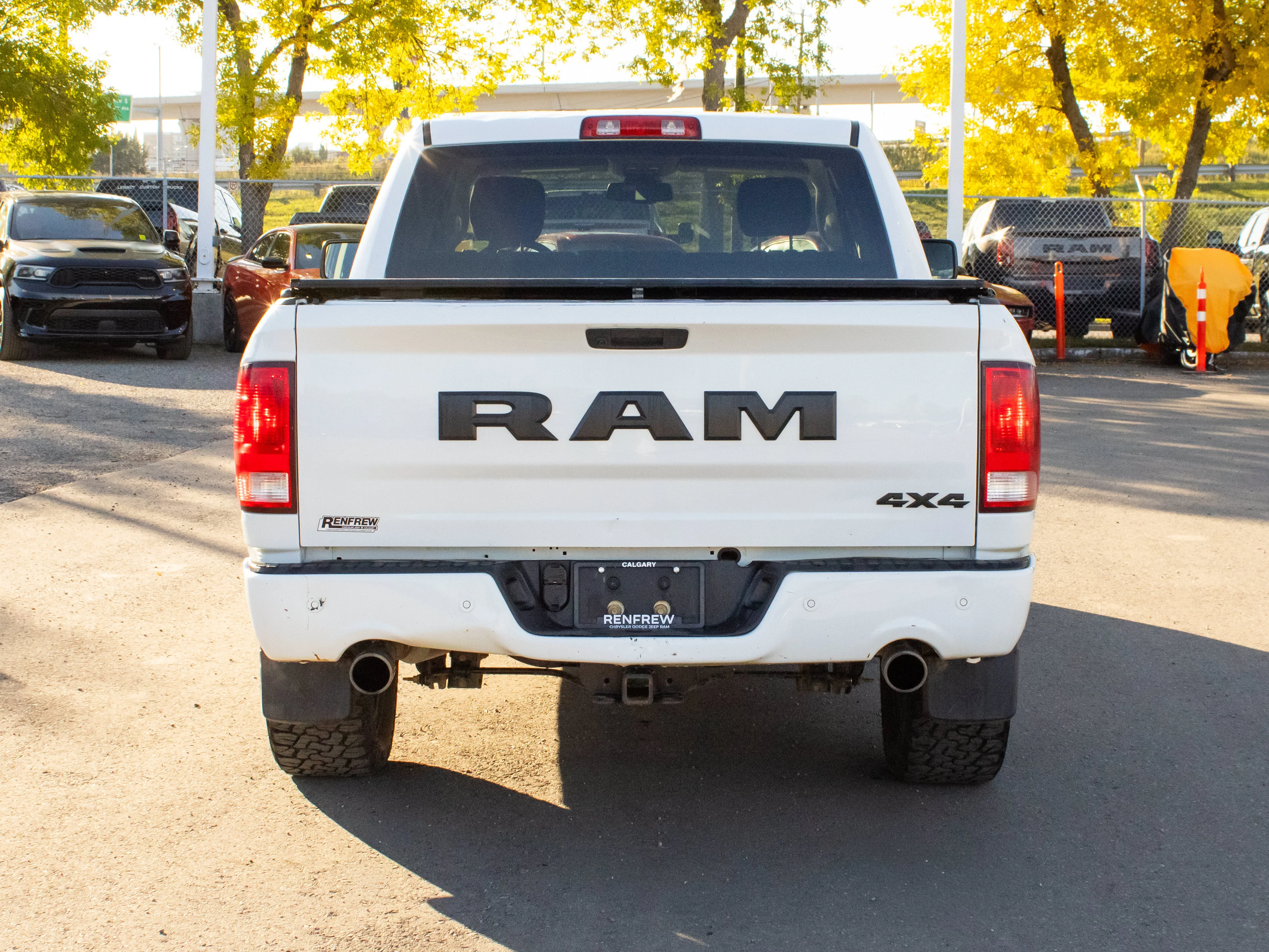 Used 2023 White RAM Express* | Crew Cab | Night Edition | 3.92 Axle | Tonneau Cover | Heated Seats & Wheel | image 14