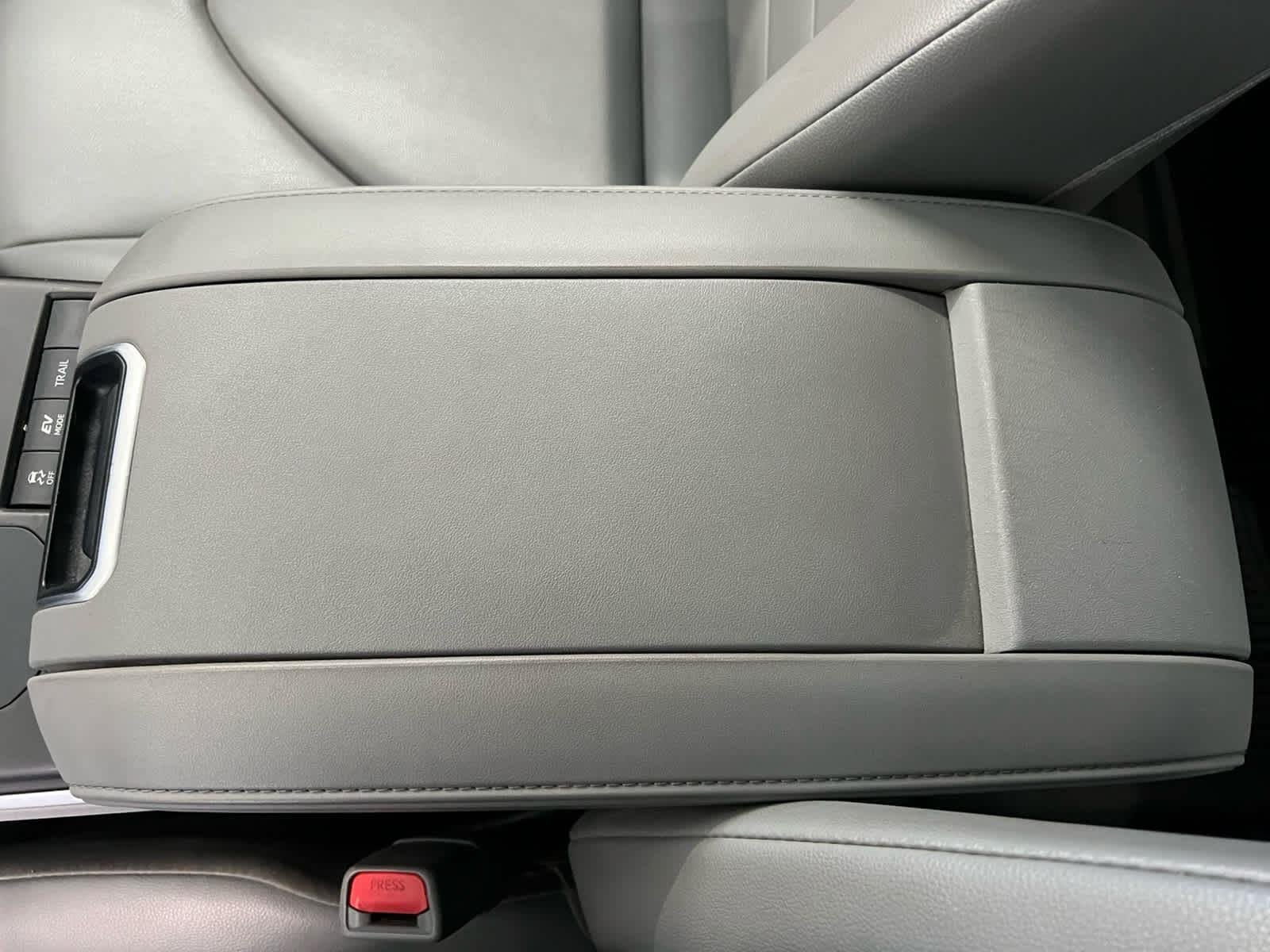 Used 2022 Magnetic Gray Metallic Toyota Hybrid XLE image 21