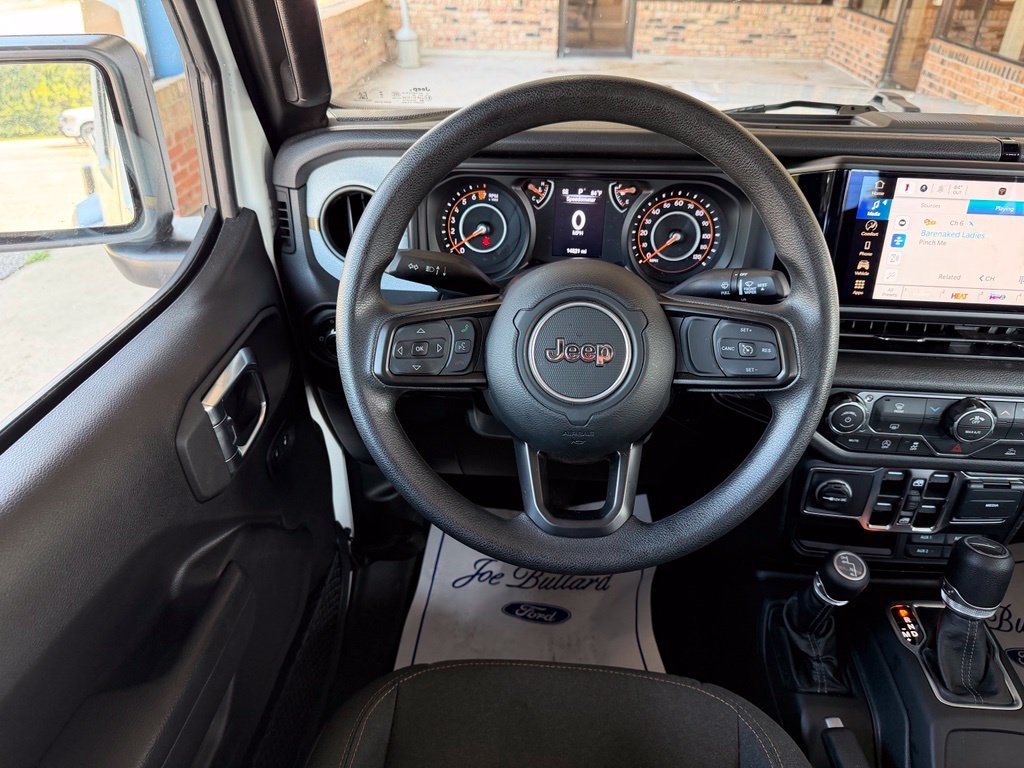 Used 2025 White Jeep Sport image 2