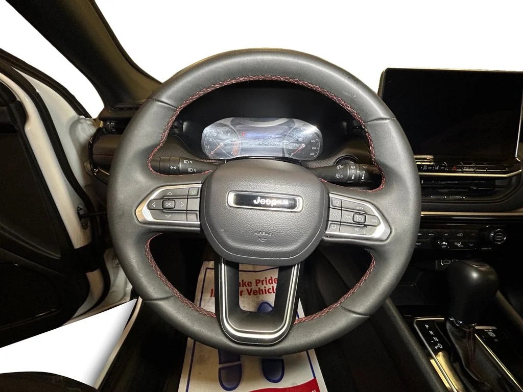 Used 2025 Bright White Jeep Trailhawk image 12