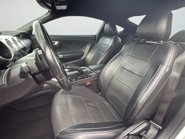 Used 2019 White Ford GT Premium image 11