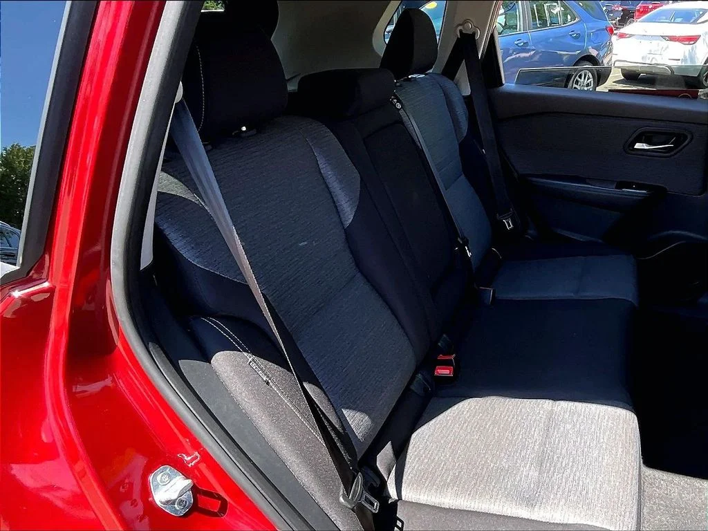 Used 2023 Red Nissan SV image 16