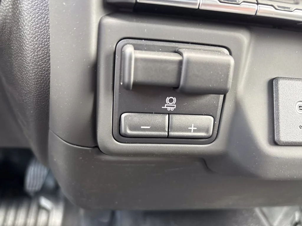 2025 GMC Sierra 2500HD Pro - Photo 25