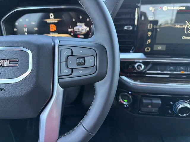 New 2026 Summit White GMC SLE image 32