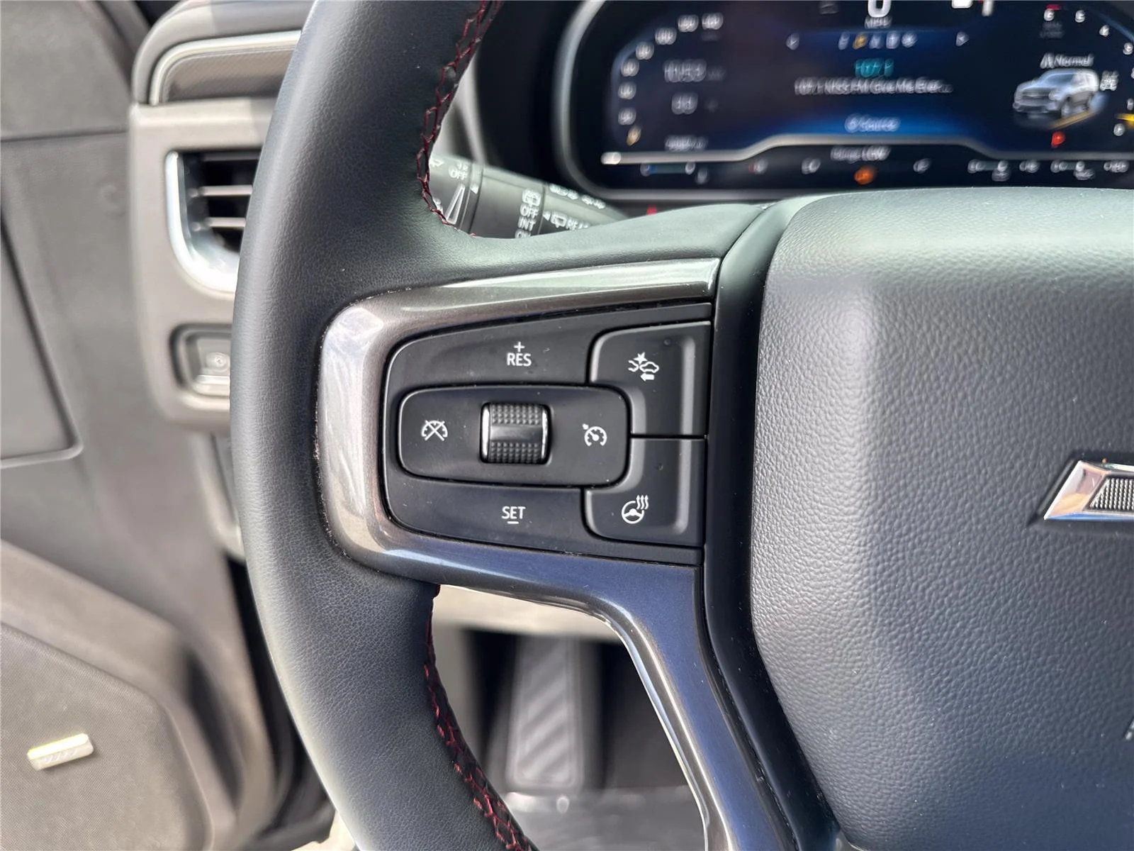 Used 2023 Black Chevrolet RST image 22
