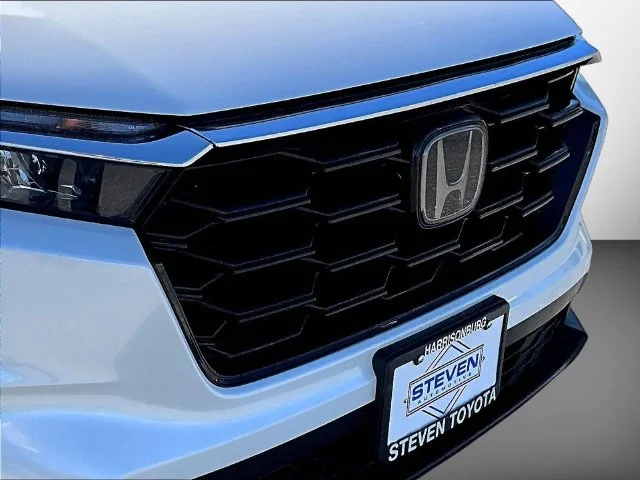 Used 2024 White Honda EX image 38