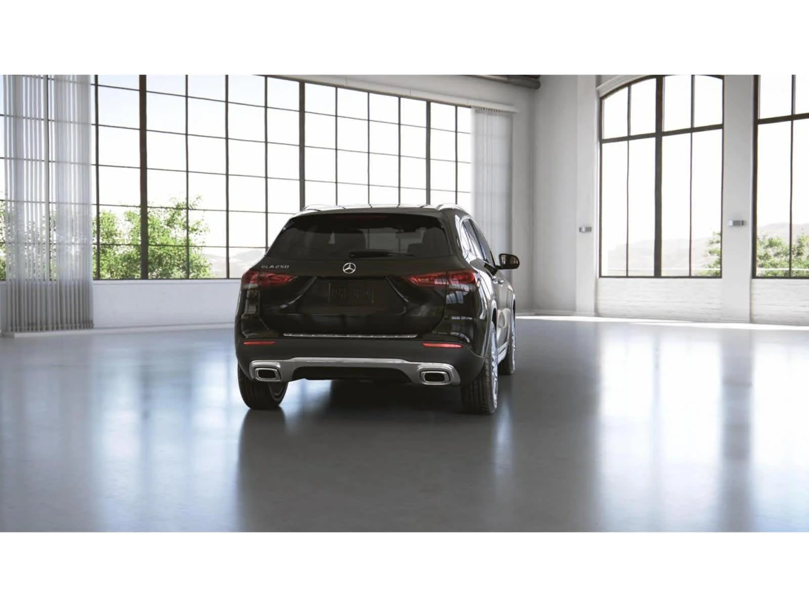 Used 2021 Night Black Mercedes-Benz GLA 250 image 24