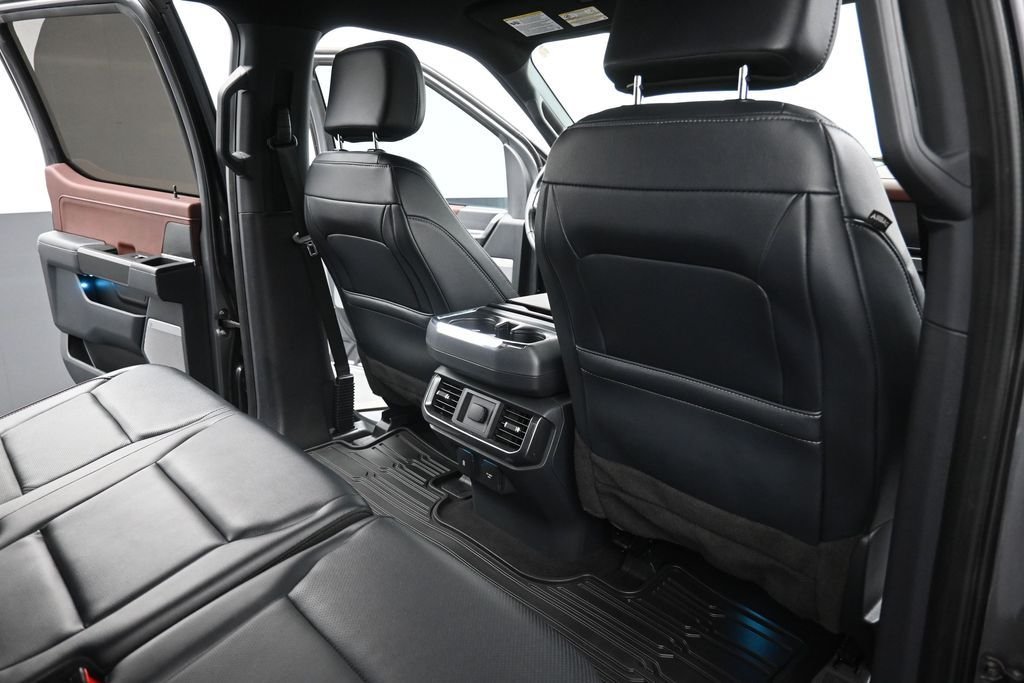 Used 2023 Gray Ford Lariat image 10