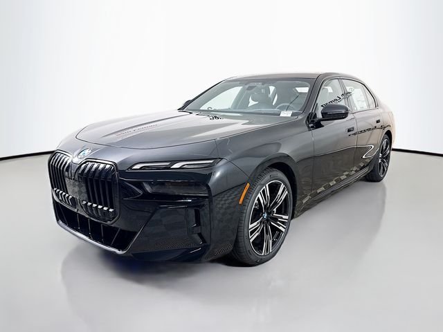 Used 2026 Black BMW 760i xDrive image 3