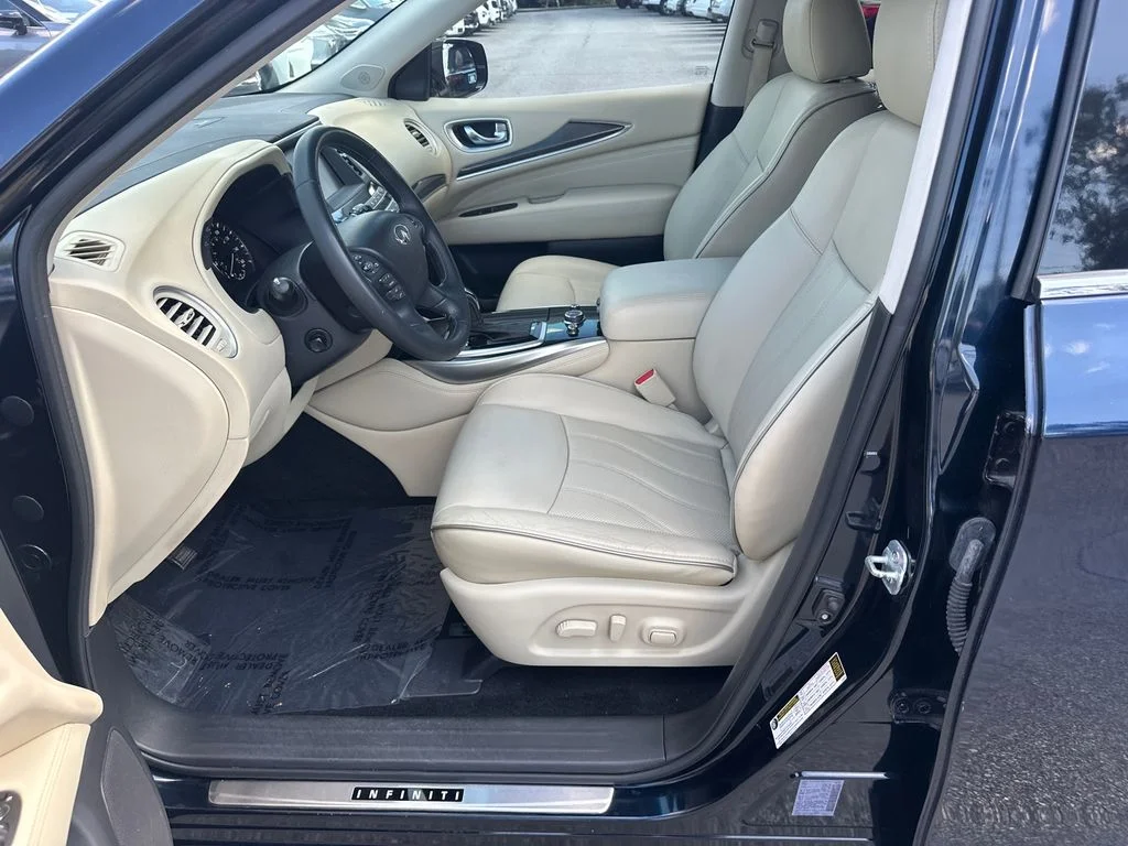 Used 2016 Blue INFINITI Base image 9