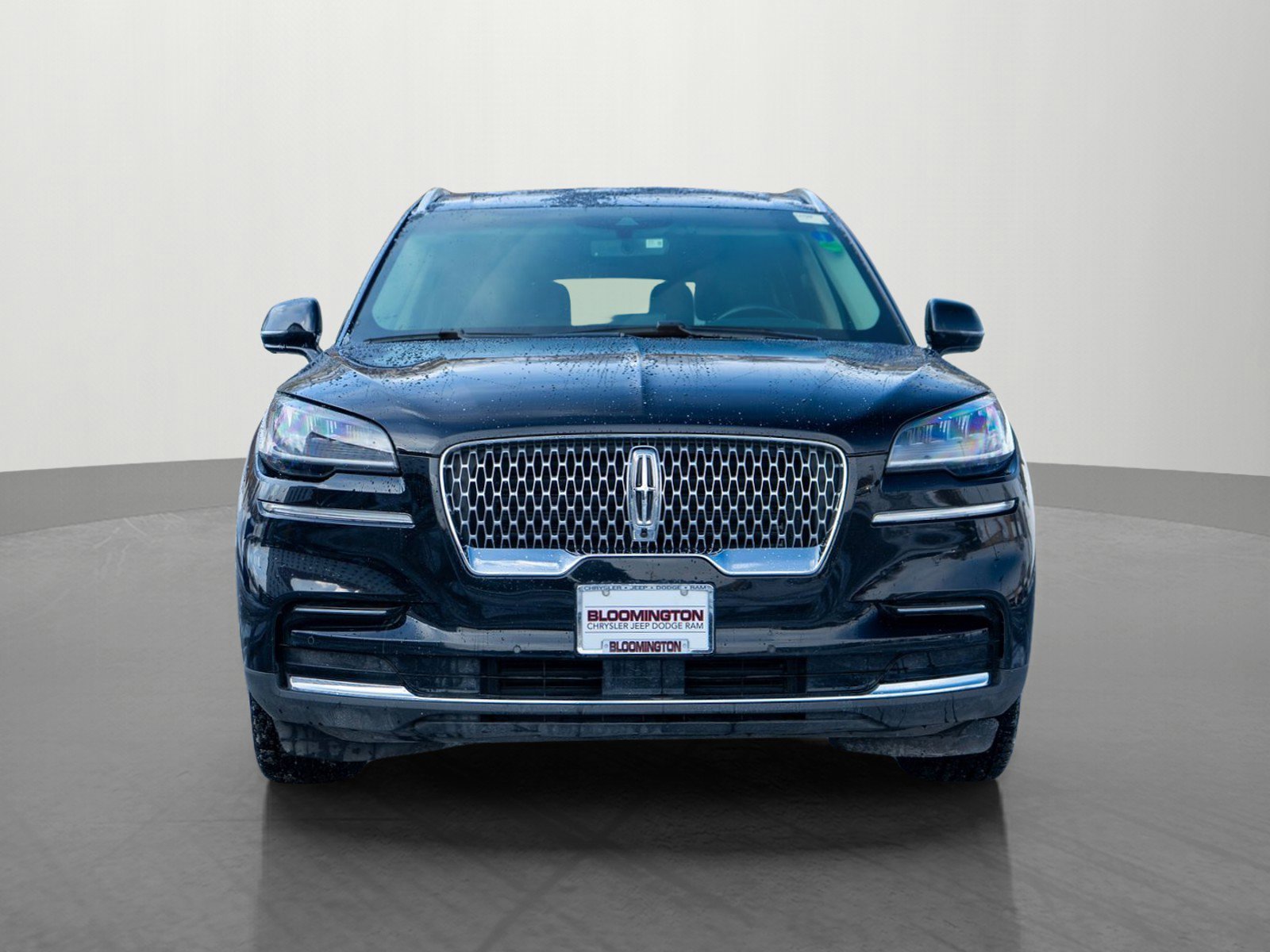 Used 2024 Lincoln Aviator Reserve with VIN 5LM5J7XC4RGL10452 for sale in Minneapolis, Minnesota