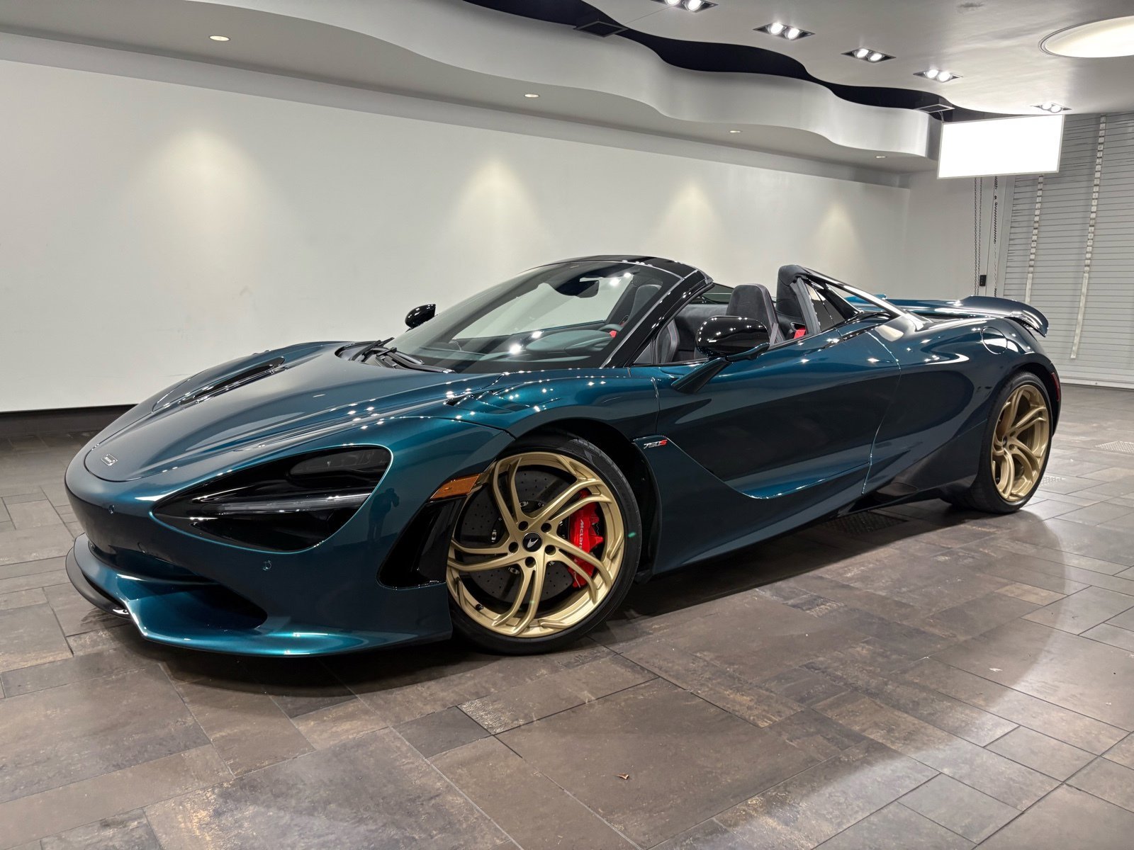 2026 McLaren 750S