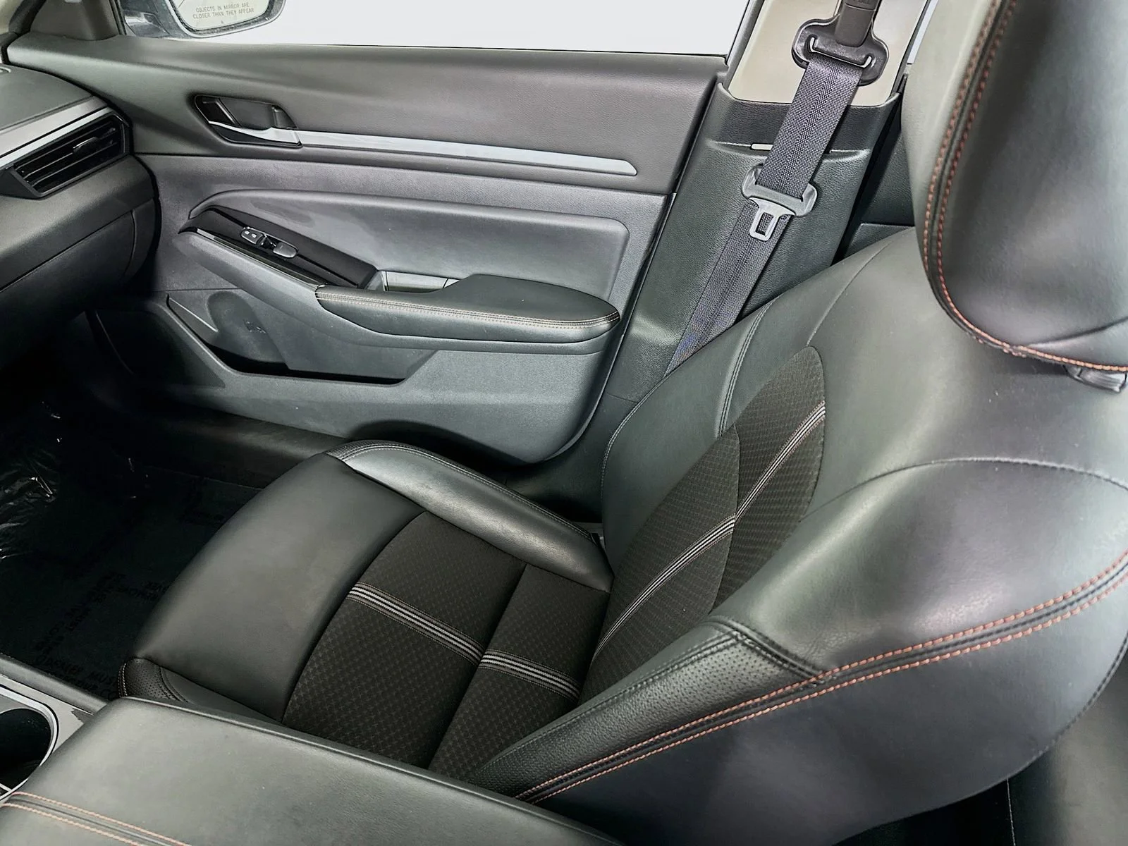 Used 2024 Gray Nissan 2.5 SR image 22