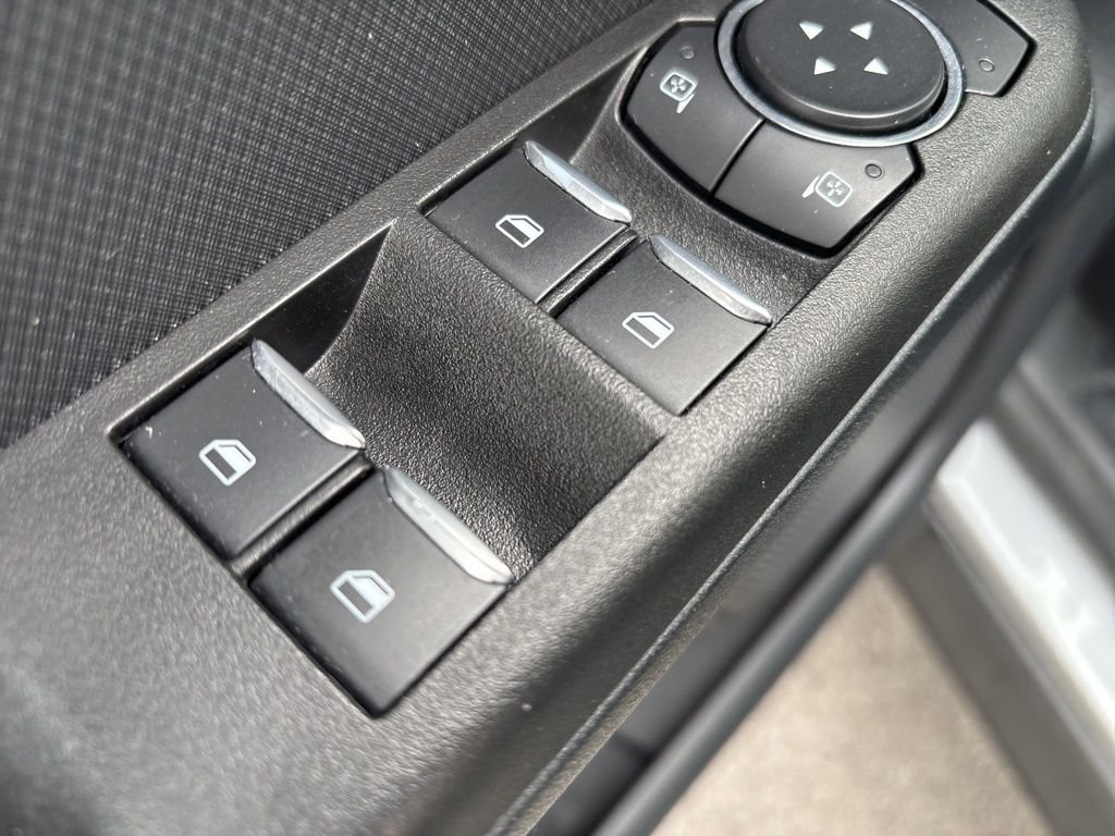 Used 2021 Silver Ford Outer Banks image 13