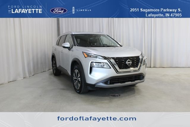 2022 Nissan Rogue SV AWD's photo