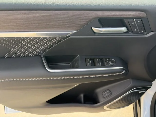 New 2027 White GMC Denali image 15