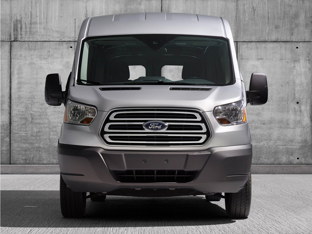 2017 Ford Transit's photo