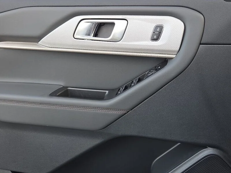 New 2026 Carbonized Gray Metallic Ford Active image 27