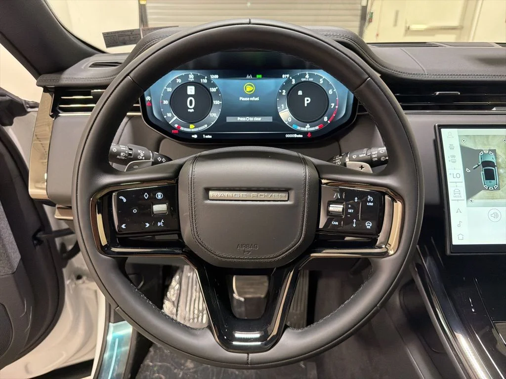 New 2026 Fuji White Land Rover Dynamic SE P530 V8 image 14