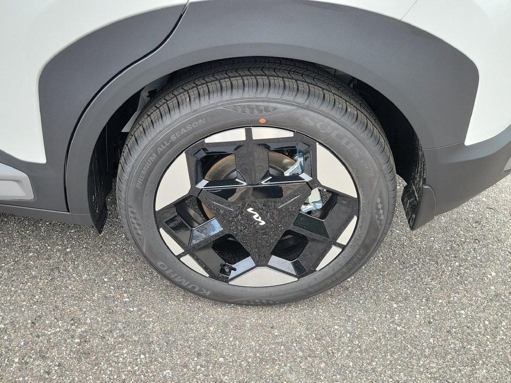 New 2027 Snow White Pearl Kia S image 34