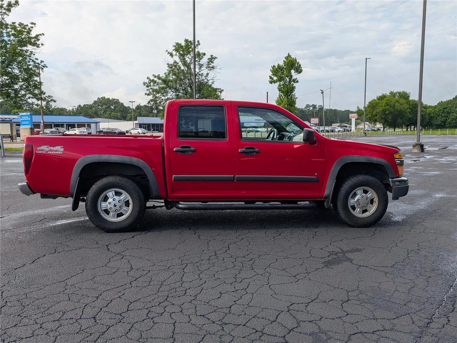 Used 2008 VICTORY RED Chevrolet LT w/1LT image 6